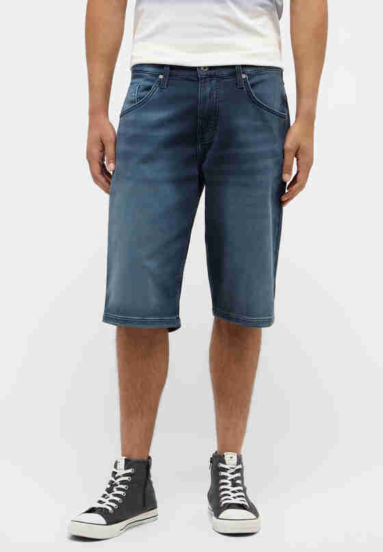 Hose Style Denim Bermuda, Blau 683, model