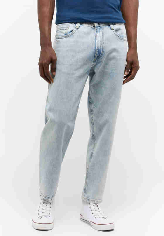 Hose Style Denver Tapered Cropped, Blau 112, model