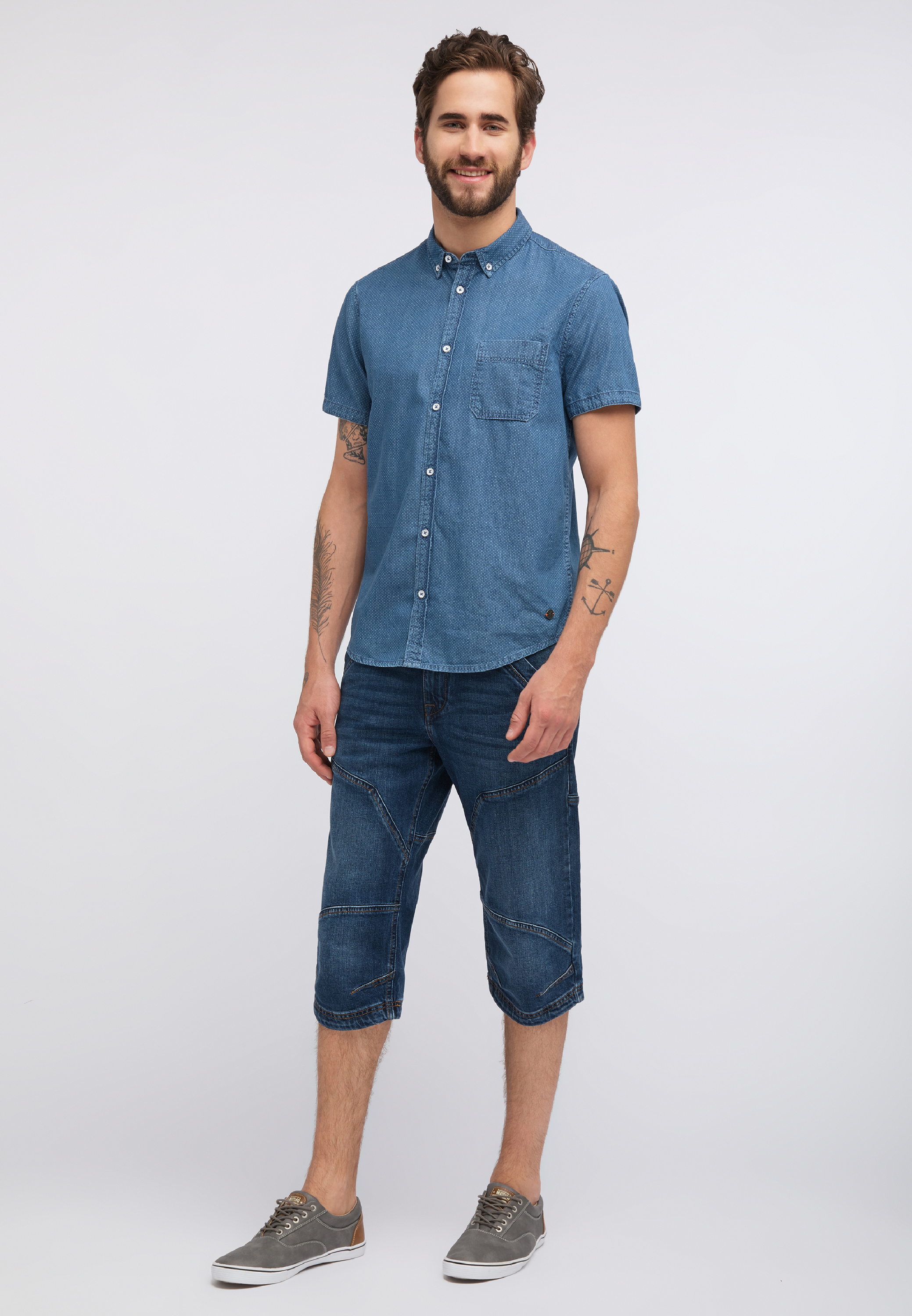 Kurzarm-Hemd aus Denim im Workwear-Stil - Ready to Wear 1ABLDF